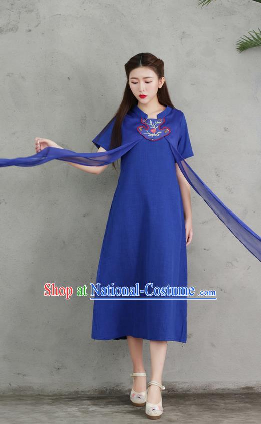 Traditional Ancient Chinese National Costume, Elegant Hanfu Embroidery Blue Stand Collar Dress, China Tang Suit Chirpaur Upper Outer Garment Elegant Dress Clothing for Women