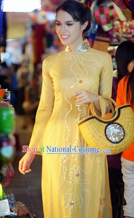 Top Grade Asian Vietnamese Traditional Dress, Vietnam National Young Lady Ao Dai Dress, Vietnam Queen Golden Cheongsam and Pants Complete Set for Women