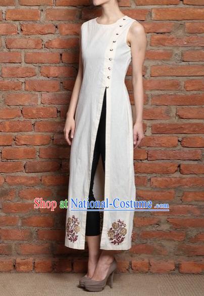 Traditional Top Grade Asian Vietnamese Dress, Vietnam National Female Ao Dai Dress Women White Embroidered Cheongsam Clothing