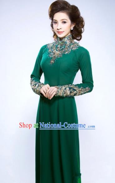 Traditional Top Grade Asian Vietnamese Costumes Classical Hand Embroidery Full Dress and Loose Pants, Vietnam National Ao Dai Dress Green Qipao for Women