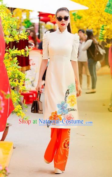 Traditional Top Grade Asian Vietnamese Costumes Classical Printing Flowers Full Dress, Vietnam National Ao Dai Dress Catwalks White Short Qipao for Women