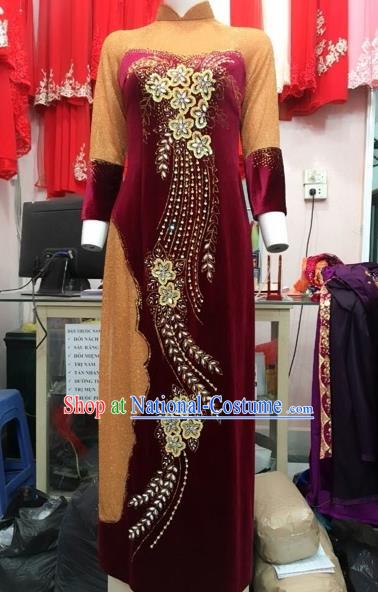 Traditional Top Grade Asian Vietnamese Costumes Classical Lace Full Dress, Vietnam National Ao Dai Dress Catwalks Debutante Pleuche Qipao for Women