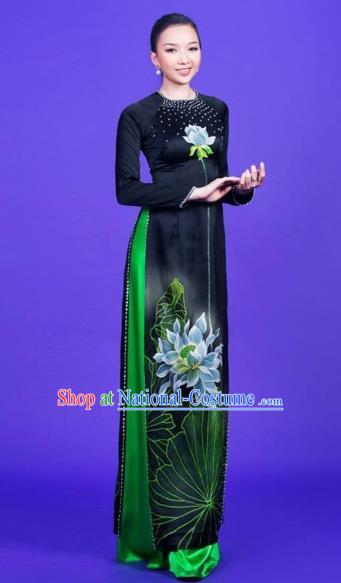 Traditional Top Grade Asian Vietnamese Costumes Classical Hand Painting Full Dress, Vietnam National Ao Dai Dress Catwalks Debutante Black Qipao for Women