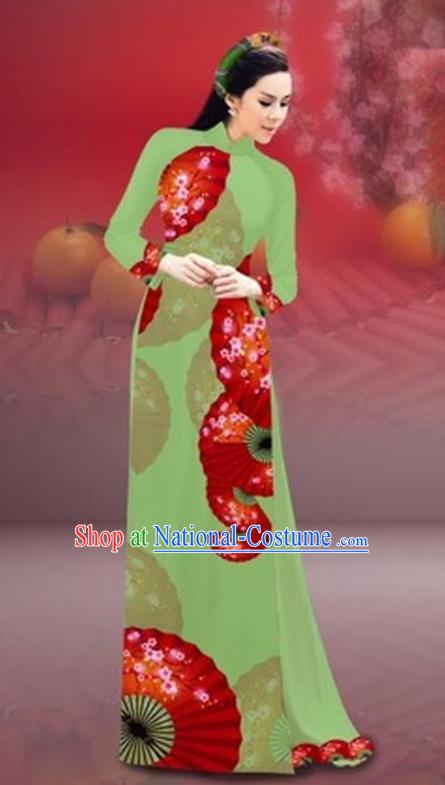 Traditional Top Grade Asian Vietnamese Costumes Classical New Year Printing Cheongsam, Vietnam National Green Ao Dai Dress for Women