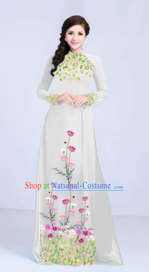 Traditional Top Grade Asian Vietnamese Costumes Classical Painting Flowers Cheongsam, Vietnam National Vietnamese Young Lady White Ao Dai Dress