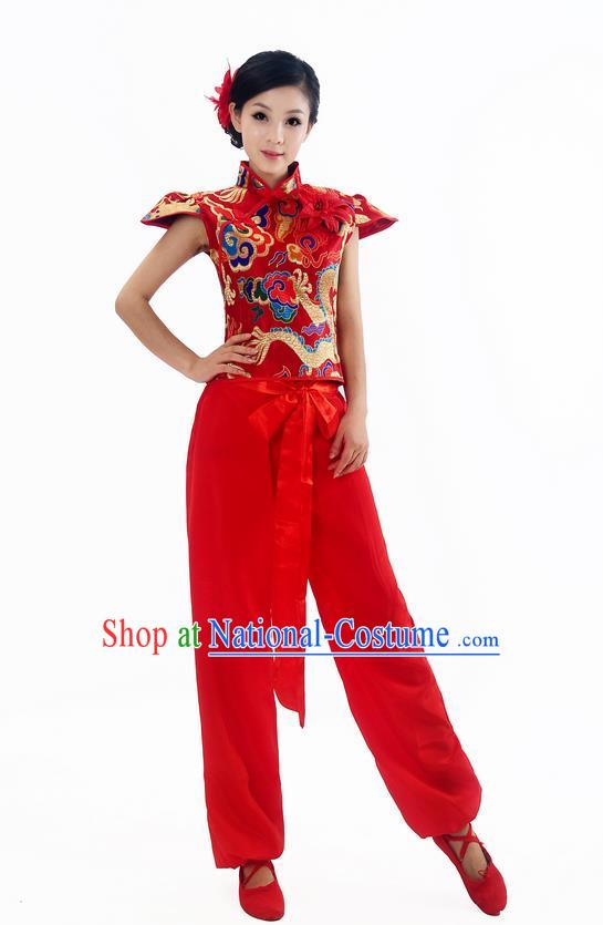 Traditional Chinese Classical Dance Yangge Fan Dance Costume, Folk Dance Drum Dance Red Uniform Yangko Sleeveless Clothing Complete Set for Women