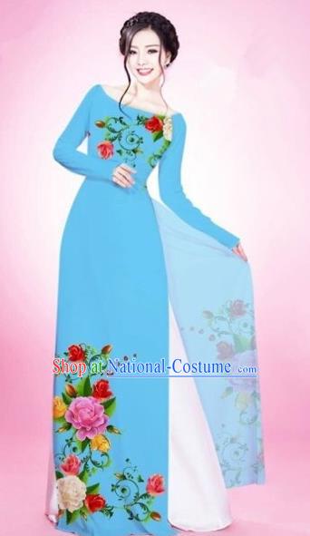 Traditional Top Grade Asian Vietnamese Costumes Classical Painting Flowers Light Blue Cheongsam, Vietnam National Vietnamese Young Lady Bride Wedding Round Collar Ao Dai Dress