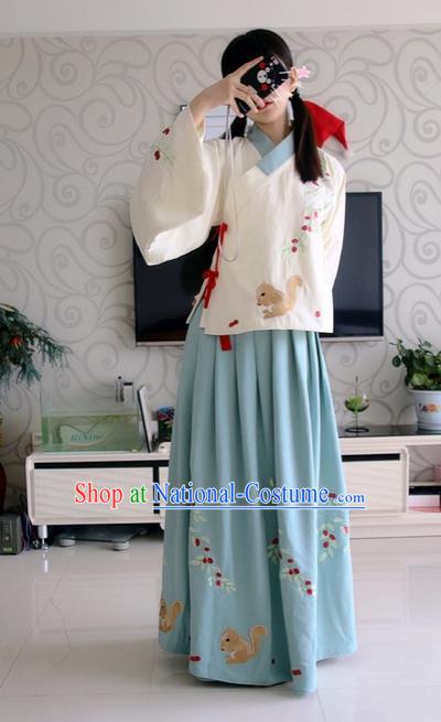 Traditional Chinese Ancient Ming Dynasty Young Lady Costumes, China Princess Hanfu Embroidered Squirrel Slant Opening Blouse and Ru Skirt Complete Set for Women