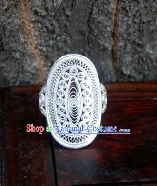 Traditional Handmade Chinese Miao Nationality Ancient Classical Rings Accessories Hmong Sliver Finger Ring for Women