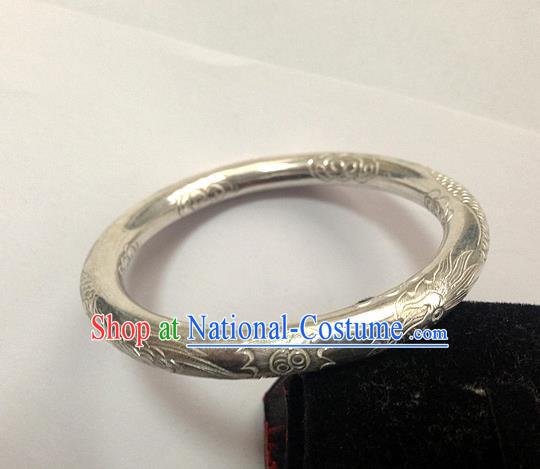 Traditional Chinese Miao Nationality Accessories Bracelet, Hmong Female Ethnic Pure Sliver Phoenix Bangle for Women