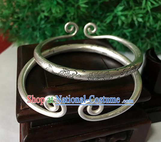 Traditional Chinese Miao Nationality Accessories Bracelet, Hmong Female Ethnic Pure Sliver Inhibiting Magic Phrase Bangle for Women