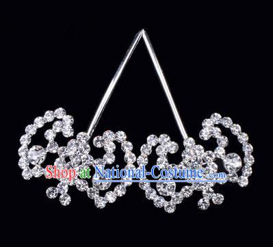 Chinese Ancient Peking Opera Hair Accessories Young Lady Bat Headwear, Traditional Chinese Beijing Opera Head Ornaments Hua Tan White Crystal Hairpins