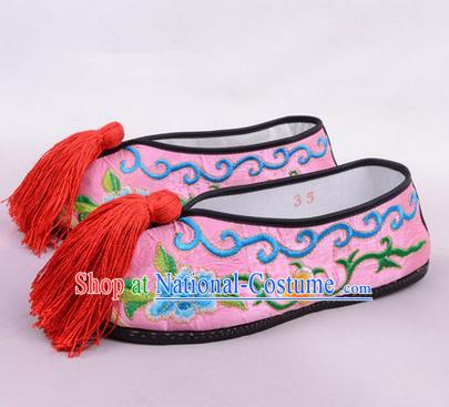 Chinese Ancient Peking Opera Young Lady Embroidered Hua Tan Shoes, Traditional China Beijing Opera Female Pink Embroidered Shoes