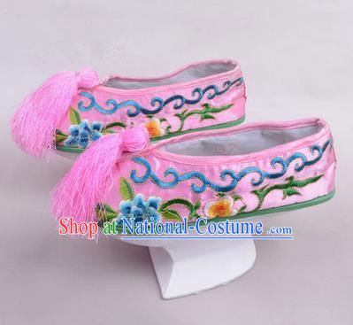 Chinese Ancient Peking Opera Young Lady Embroidered Hua Tan Shoes, Traditional China Qing Dynasty Manchu Princess Beijing Opera Pink Embroidered Shoes Saucers