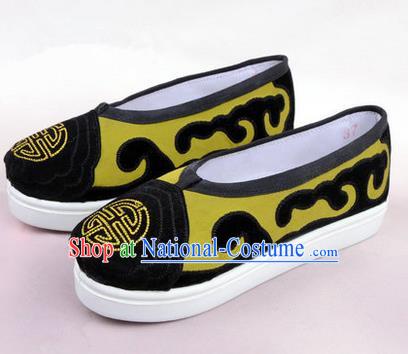 Chinese Ancient Peking Opera Huangmei Opera Old Men Shoes, Traditional China Beijing Opera Male Yellow Embroidered Shoes