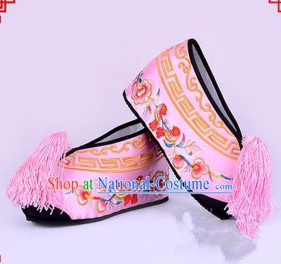 Chinese Ancient Peking Opera Young Lady Bride Embroidered Flowers Hua Tan Shoes, Traditional China Beijing Opera Princess Wedding Pink Embroidered Increase Shoes