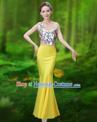 Traditional Chinese Dai Nationality Peacock Dance Costume, Folk Dance Ethnic Pavane Clothing, Chinese Minority Nationality Dance Yellow Dress for Women