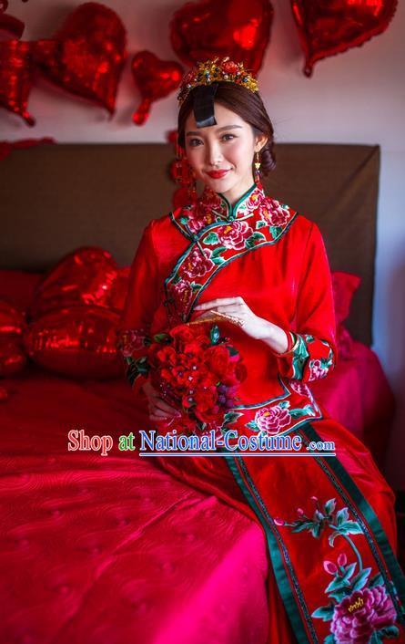 Traditional Chinese Wedding Costume Xiuhe Suits Wedding Red Suit, Ancient Chinese Bride Toast Dress Hand Embroidered Peony Clothing Longfeng Flown for Women