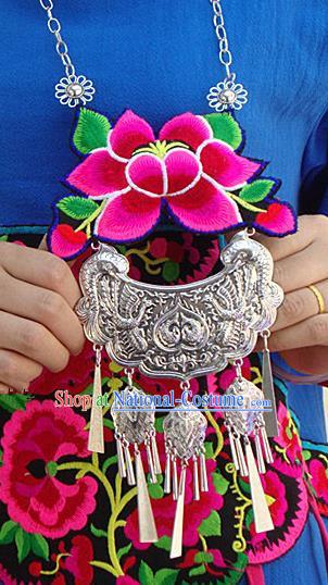 Traditional Handmade Chinese National Miao Nationality Sliver Embroidery Bells Necklace for Women