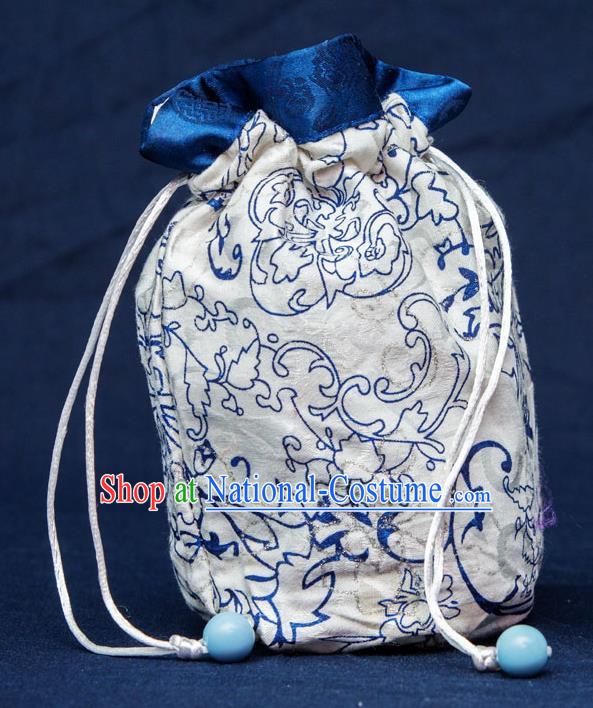 Traditional Handmade Chinese Ancient Young Lady Pouch White Handbags, China Hanfu Embroidery Linen Sachet for Women