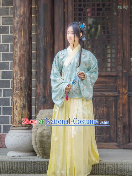 Traditional Chinese Ming Dynasty Imperial Princess Hanfu Costume, China Ancient Dress Palace Princess Peri Printing Clothing for Women