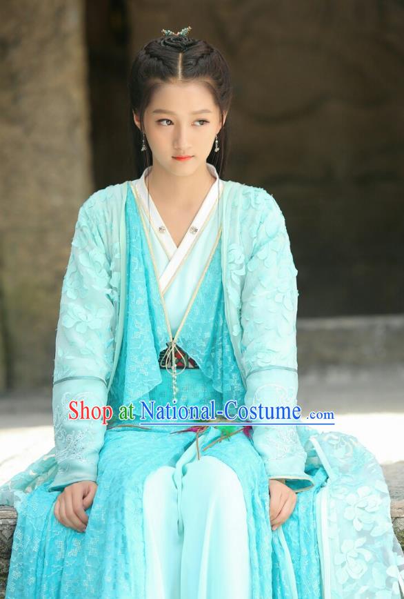 Traditional Chinese Ancient Times Nobility Lady Fairy Embroidery Costume and Headpiece Complete Set, Xuan-Yuan Sword Legend  The Clouds of Han Chinese Princess Hanfu Dress for Women