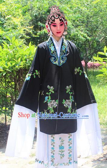 Traditional China Beijing Opera Young Lady Hua Tan Costume Embroidered Black Cape, Ancient Chinese Peking Opera Female Diva Embroidery Dress Clothing