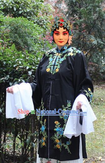 Traditional China Beijing Opera Young Lady Hua Tan Costume Black Embroidered Cape, Ancient Chinese Peking Opera Female Diva Embroidery Dress Clothing