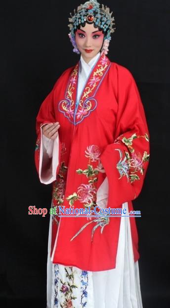 Traditional China Beijing Opera Young Lady Hua Tan Costume Red Embroidered Cape, Ancient Chinese Peking Opera Female Diva Embroidery Chrysanthemum Dress Clothing