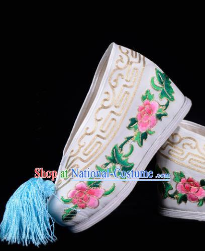 Top Grade Professional Beijing Opera Hua Tan Embroidered Peony Hidden Elevator White Satin Shoes, Traditional Ancient Chinese Peking Opera Diva Princess Blood Stained Shoes