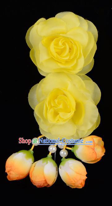 Traditional China Beijing Opera Hua Tan Yellow Flowers Hair Accessories Hairpin, Ancient Chinese Peking Opera Women Hairpins Diva Temple Kanzashi Headwear