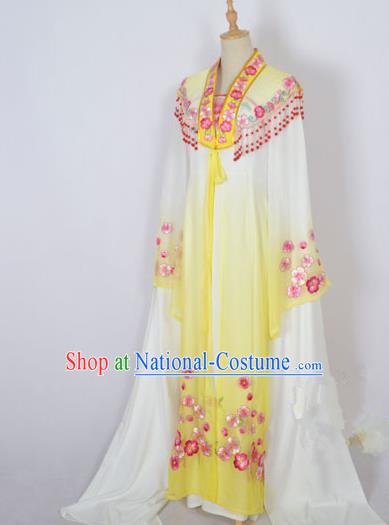 Traditional Chinese Professional Peking Opera Shaoxing Opera Costume Embroidery Yellow Mantel, China Beijing Opera Female Diva Clothing Long Shawl Dress