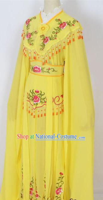 Traditional Chinese Professional Peking Opera Young Lady Costume Yellow Embroidery Dress, China Beijing Opera Diva Hua Tan Embroidered Clothing