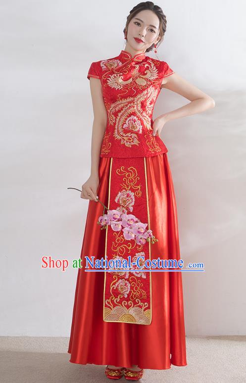 Traditional Ancient Chinese Wedding Costume Handmade Embroidery Peony Satin Short Sleeve Xiuhe Suits, Chinese Style Wedding Dress Red Embroidery Dragon and Phoenix Flown Bride Toast Cheongsam for Women