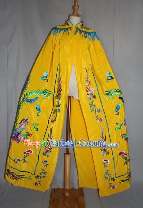 Top Grade Professional Beijing Opera Young Lady Costume Hua Tan Yellow Embroidered Phoenix Cloak, Traditional Ancient Chinese Peking Opera Diva Embroidery Mantle Clothing