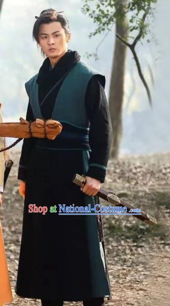 Traditional Chinese Ancient Swordsman Costume, Chinese Qin Dynasty Knight Kawaler Hanfu Clothing for Men