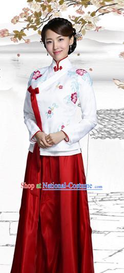 Traditional Chinese Qing Dynasty Young Lady Costume, Elegant Hanfu Clothing Chinese Ancient Republic of China Young Dowager Embroidery Xiuhe Suit Clothing