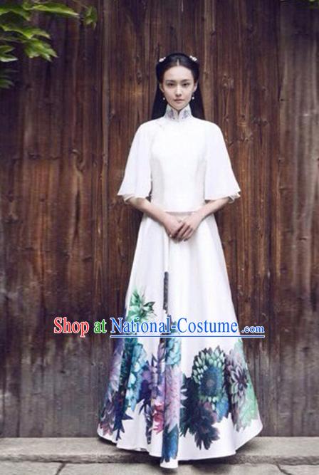 Traditional Chinese Ancient Nobility Lady Costume White Blouse and Skirt, Elegant Hanfu Clothing Chinese Republic of China Young Lady Embroidery Cheongsam Clothing