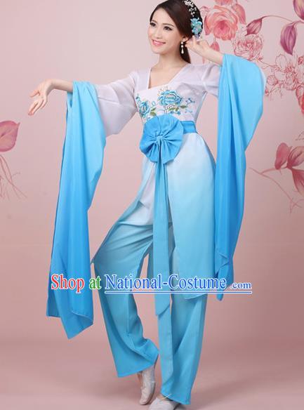 Traditional Ancient Chinese Tang Dynasty Chang E Flying to the Moon Dance Blue Costume, Elegant Hanfu Clothing Chinese Princess Water Sleeve Embroidered Clothing for Women