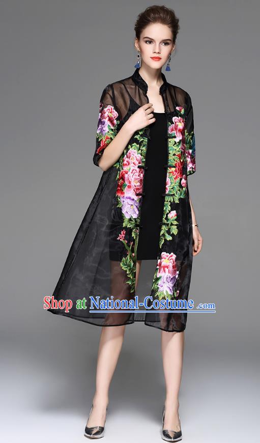 Traditional Top Grade Asian Chinese Costumes Classical Embroidery Peony Black Coat, China National Plated Buttons Dust Coat for Women