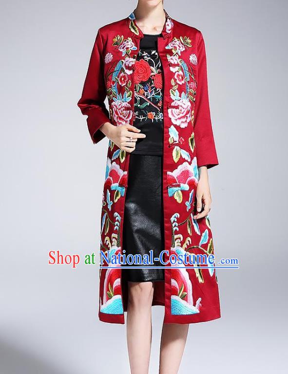 Top Grade Asian Chinese Costumes Classical Embroidery Red Satin Plated Buttons Cheongsam, Traditional China National Dust Coat Embroidered Peony Chirpaur Clothing for Women