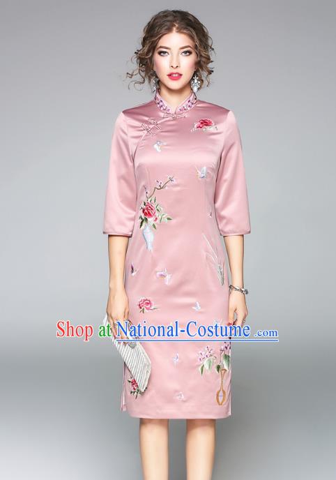 Asian Chinese Oriental Costumes Pink Plated Buttons Cheongsam, Traditional China National Embroidery Chirpaur Dress for Women