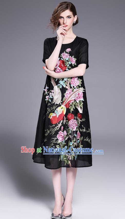 Asian Chinese Oriental Costumes Classical Slant Opening Embroidery Phoenix Linen Cheongsam, Traditional China National Chirpaur Tang Suit Plated Buttons Black Qipao Dress for Women