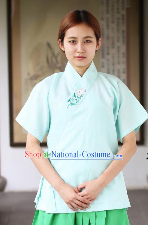 Traditional China Ancient Young Lady Costume Hanfu Blue Embroidered Blouse for Women