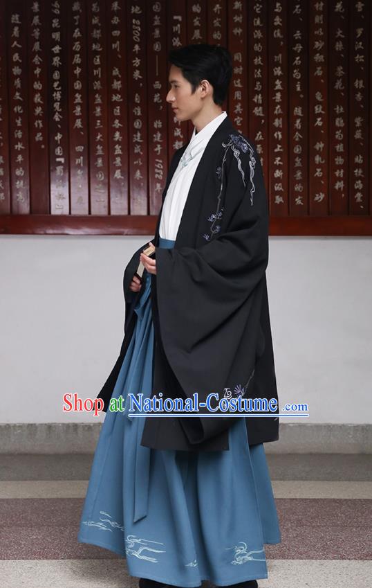 Traditional Chinese Ancient Hanfu Swordsman Costume, Asian China Han Dynasty Imperial Bodyguard Embroidered Black Cloak for Men