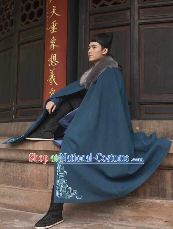 Traditional Chinese Ancient Hanfu Swordsman Costume Hooded Mantle, Asian China Han Dynasty Imperial Bodyguard Embroidered Peacock Blue Cloak for Men