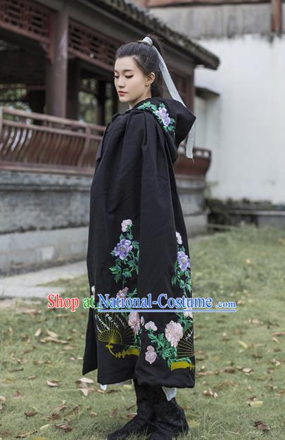 Traditional Chinese Ancient Young Lady Costume Black Cloak, Asian China Ming Dynasty Swordswoman Embroidered Mantle for Women