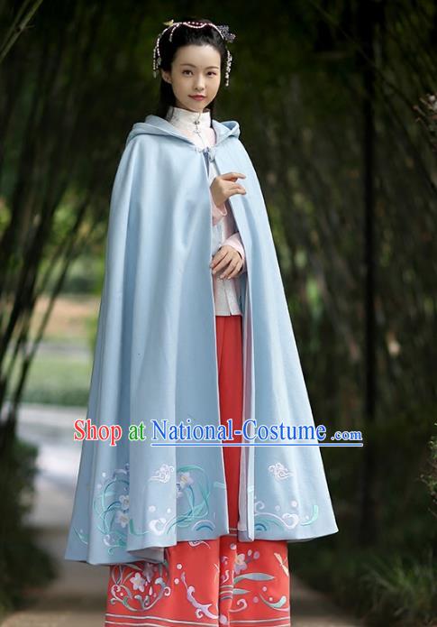 Asian Chinese Ming Dynasty Hanfu Costume Embroidered Swordswoman Cape, Traditional China Ancient Princess Blue Cloak Clothing for Women