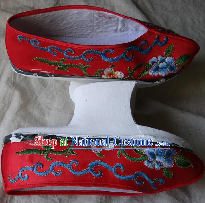 Traditional Chinese Qing Dynasty Princess Embroidered Shoes Saucers Red Satin Shoes, China Ancient Manchu Palace Lady Blood Stained Shoes for Women