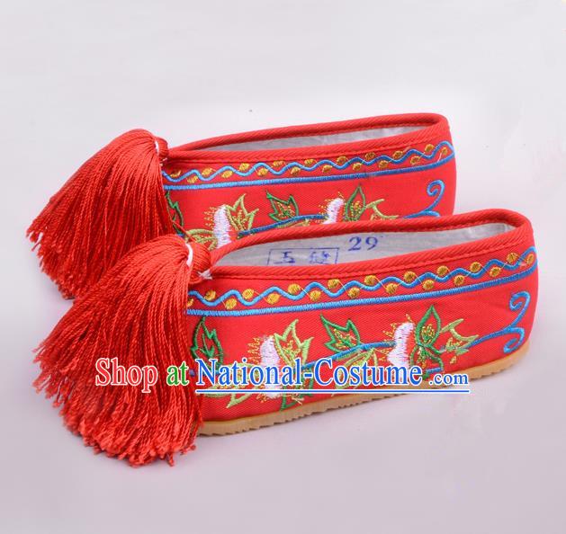 Traditional Beijing Opera Hua Tan Red Embroidered Shoes Young Lady Princess Shoes, Ancient Chinese Peking Opera Diva Blood Stained Shoes